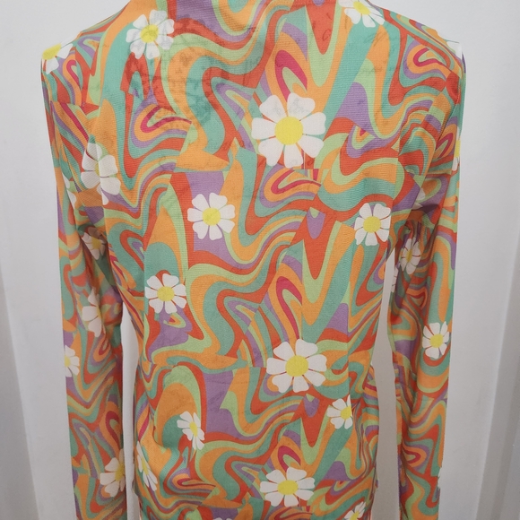 Groovy 70s Psychedelic Daisy Longsleeve Sheer Top. - Picture 4 of 6